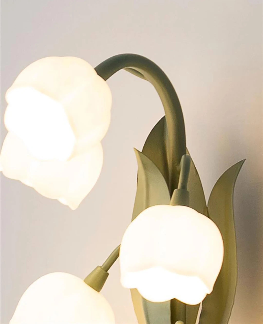 Lily of the Valley Table Lamp – Artistic Floral Ambient Light